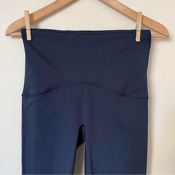 SPANXshape™ Booty Boost® 7/8 Leggings Navy Blue Size Medium - Picture 9 of 13